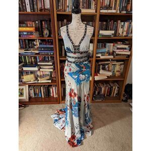 CHICAS butterfly print satin evening gown beaded strappy back kick train sz s nw